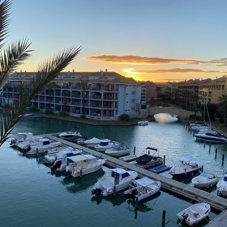 Apartamento Con Terraza Sobre La Marina De Sotogrande São Roque Exterior foto