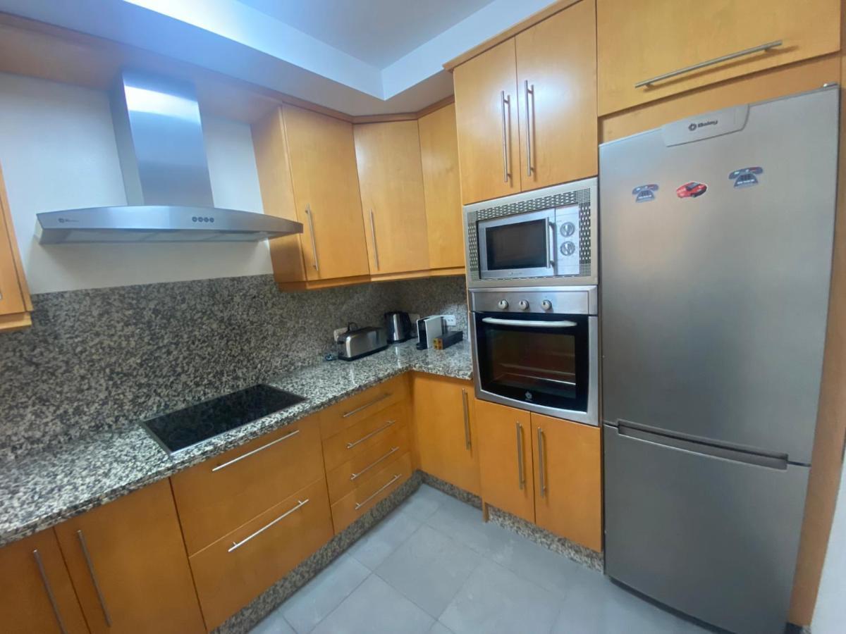 Apartamento Con Terraza Sobre La Marina De Sotogrande São Roque Exterior foto