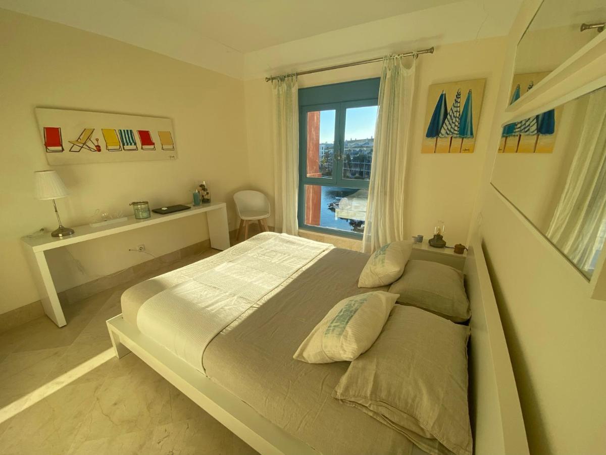 Apartamento Con Terraza Sobre La Marina De Sotogrande São Roque Exterior foto