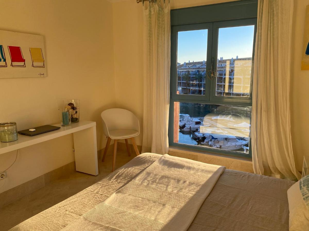Apartamento Con Terraza Sobre La Marina De Sotogrande São Roque Exterior foto
