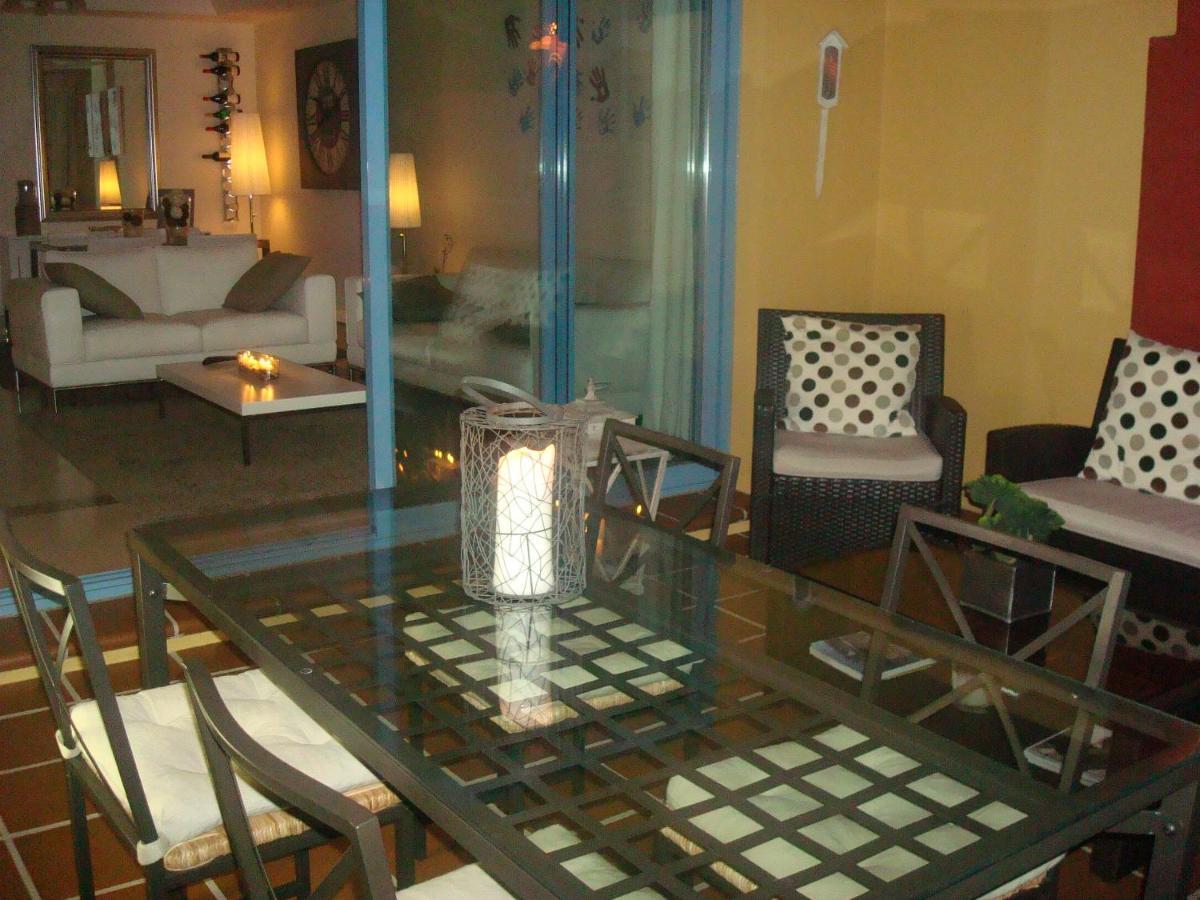 Apartamento Con Terraza Sobre La Marina De Sotogrande São Roque Exterior foto